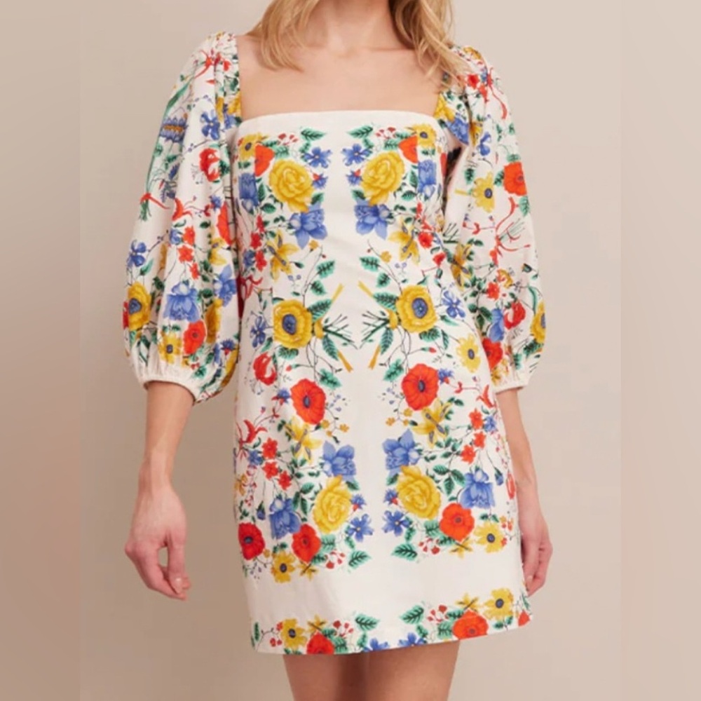 CARA CARA Montauk Dress in Flora Scarf Turtledove - Puff Sleeve